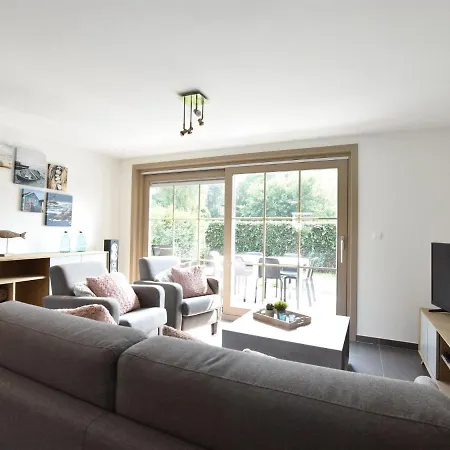 Cosy Near Westhoek Holiday home