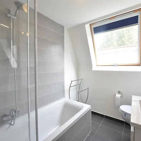 Bright Family With Bikes * De Panne