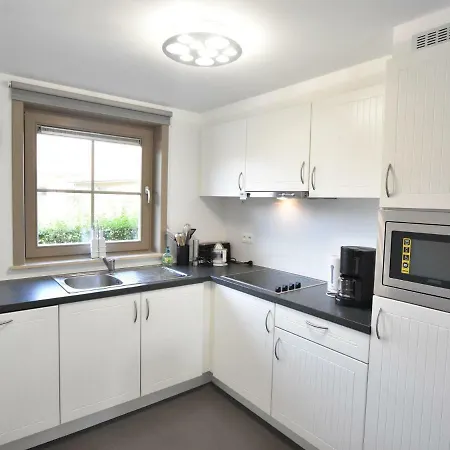 Holiday home Cosy Near Westhoek