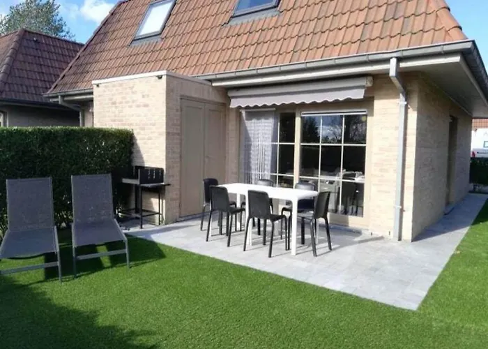 Bright Family With Bikes Holiday home *